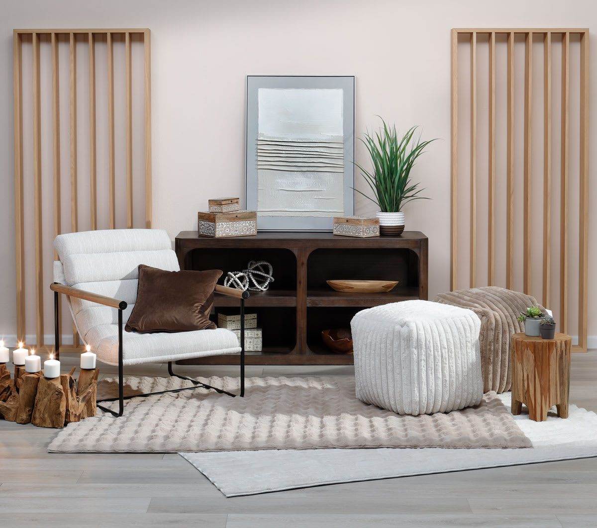 LOUVREDO sofill-e Ｄecor Home Decor & Accent Furniture | Furniture Row®