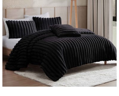 Product page for Lush Channel Comforter Set