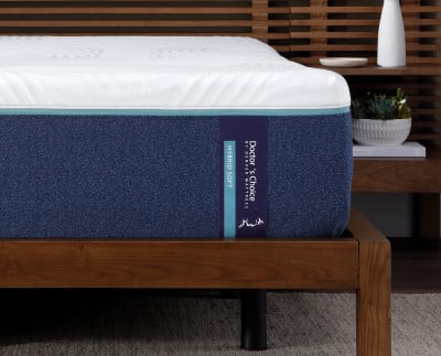 Product page for Doctor's Choice® Hybrid Soft Mattress