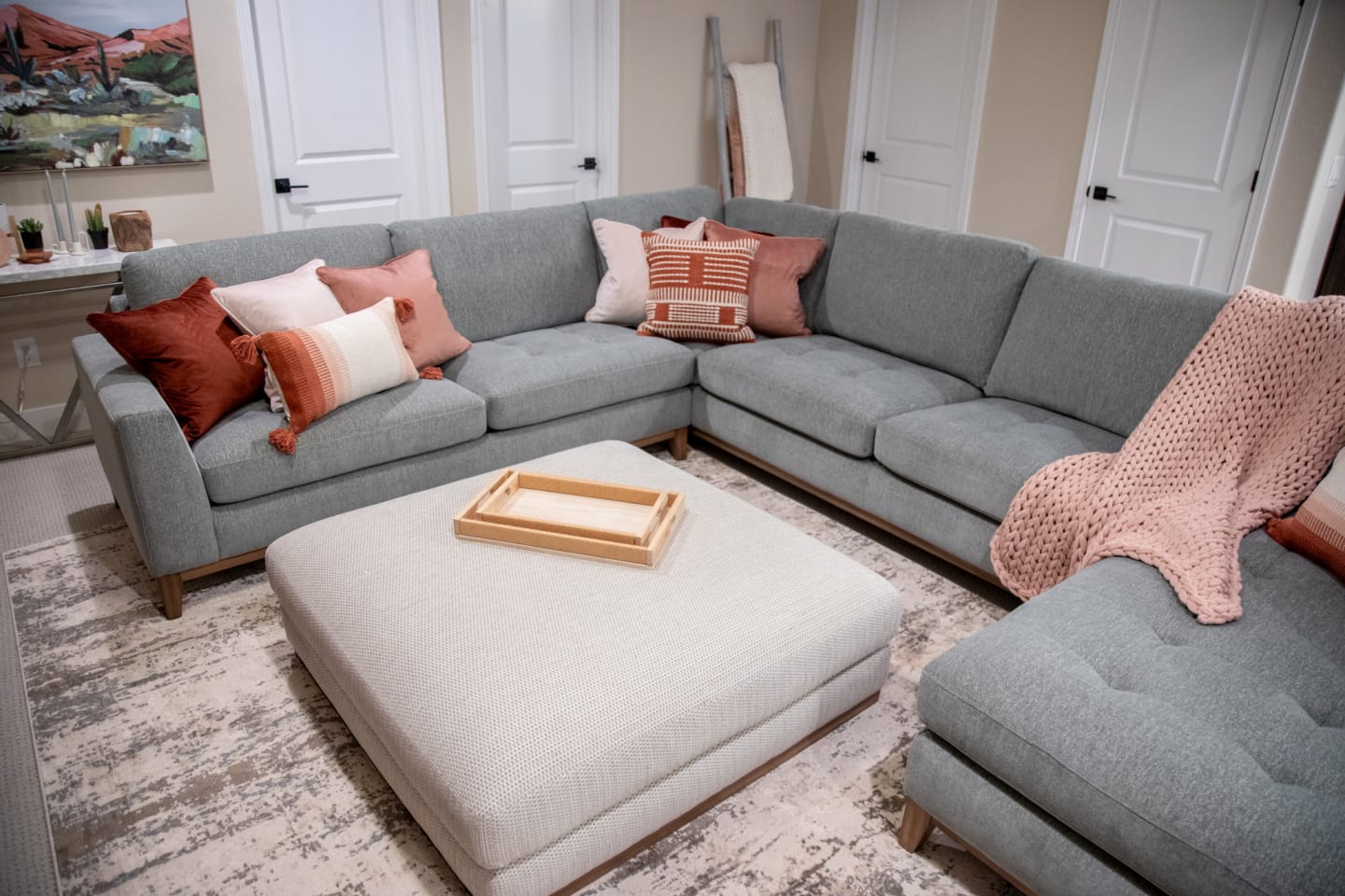 Laramie Sectional