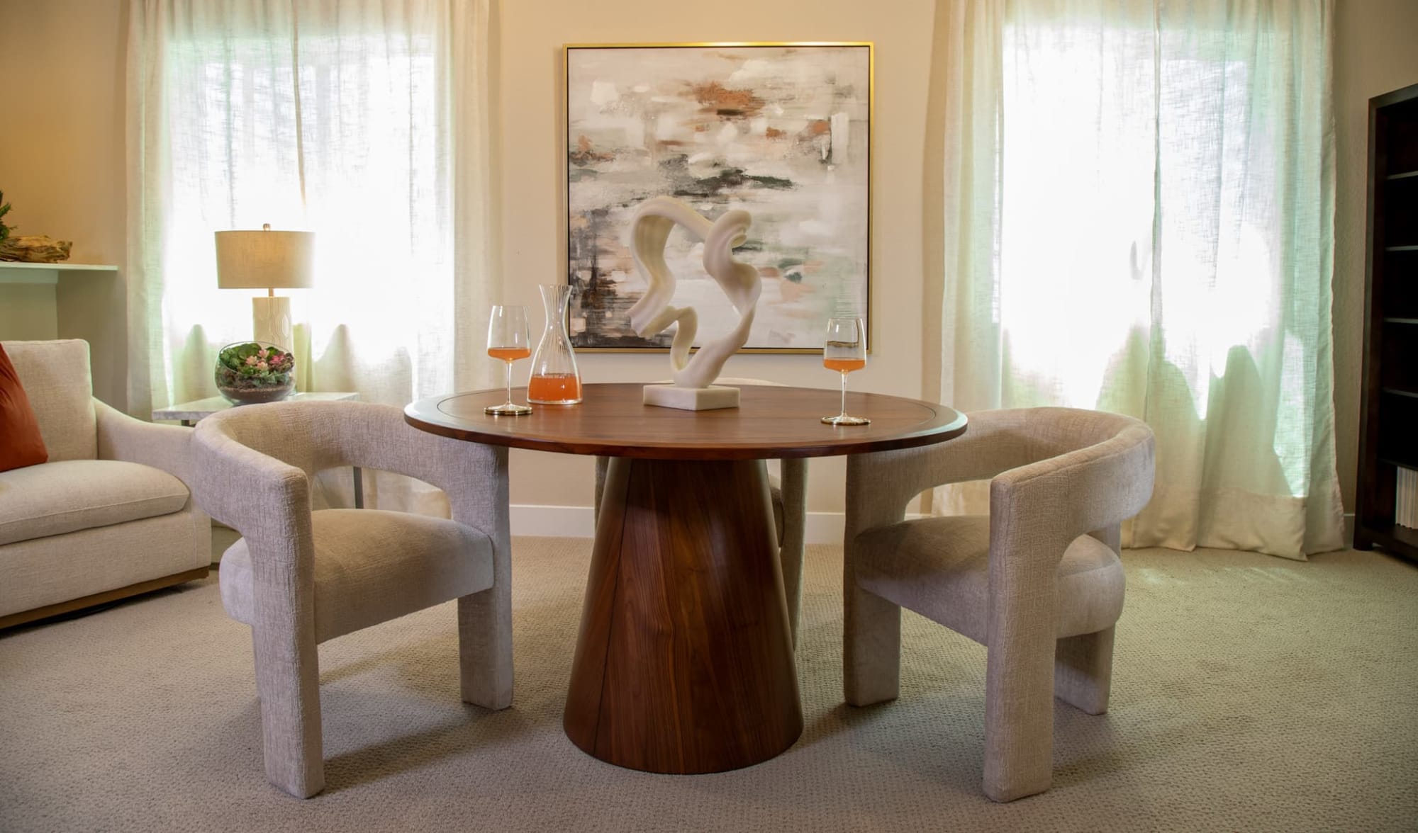 Nash Dining Set