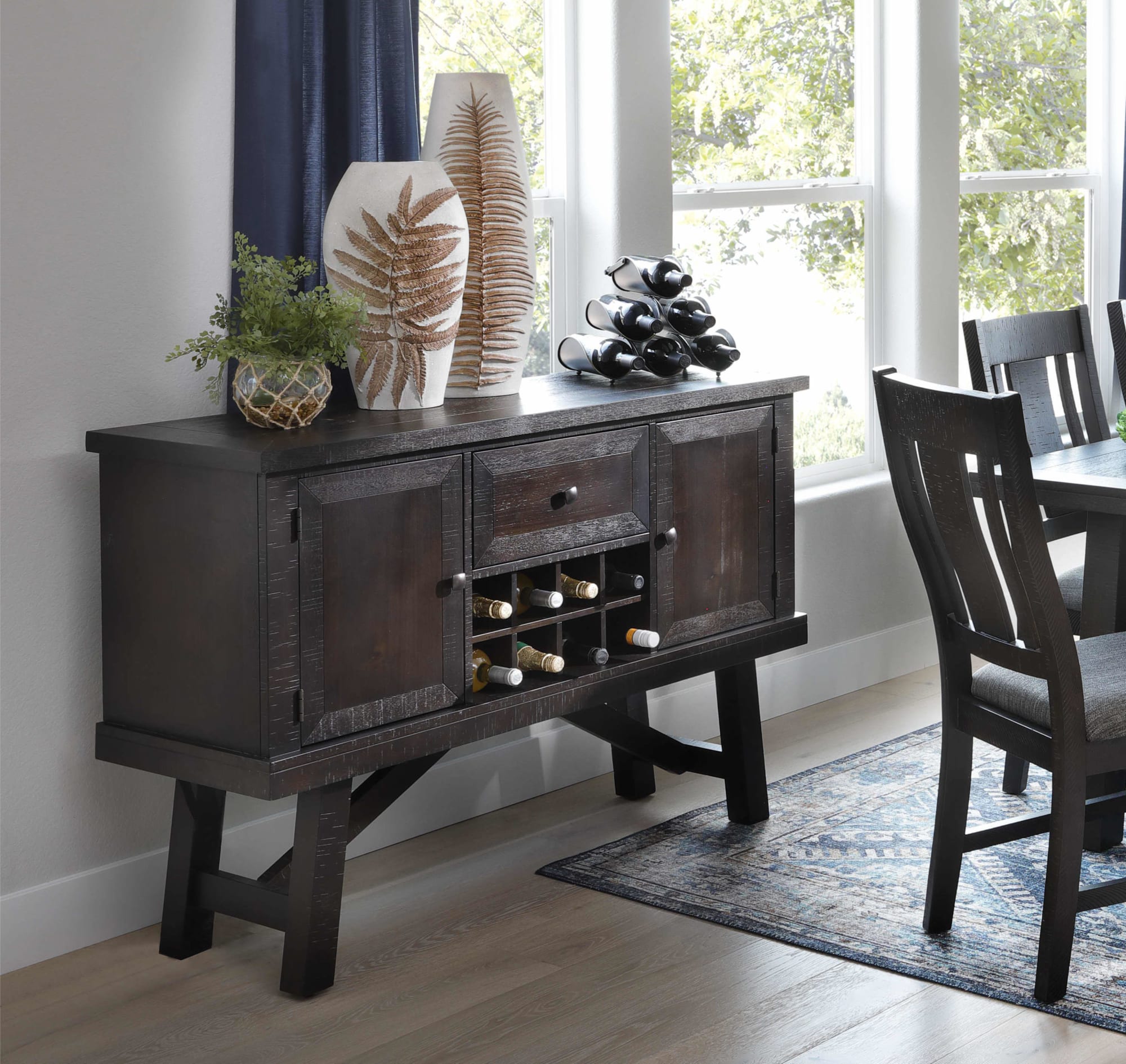Granada dining set with bench is featured in this dining room.