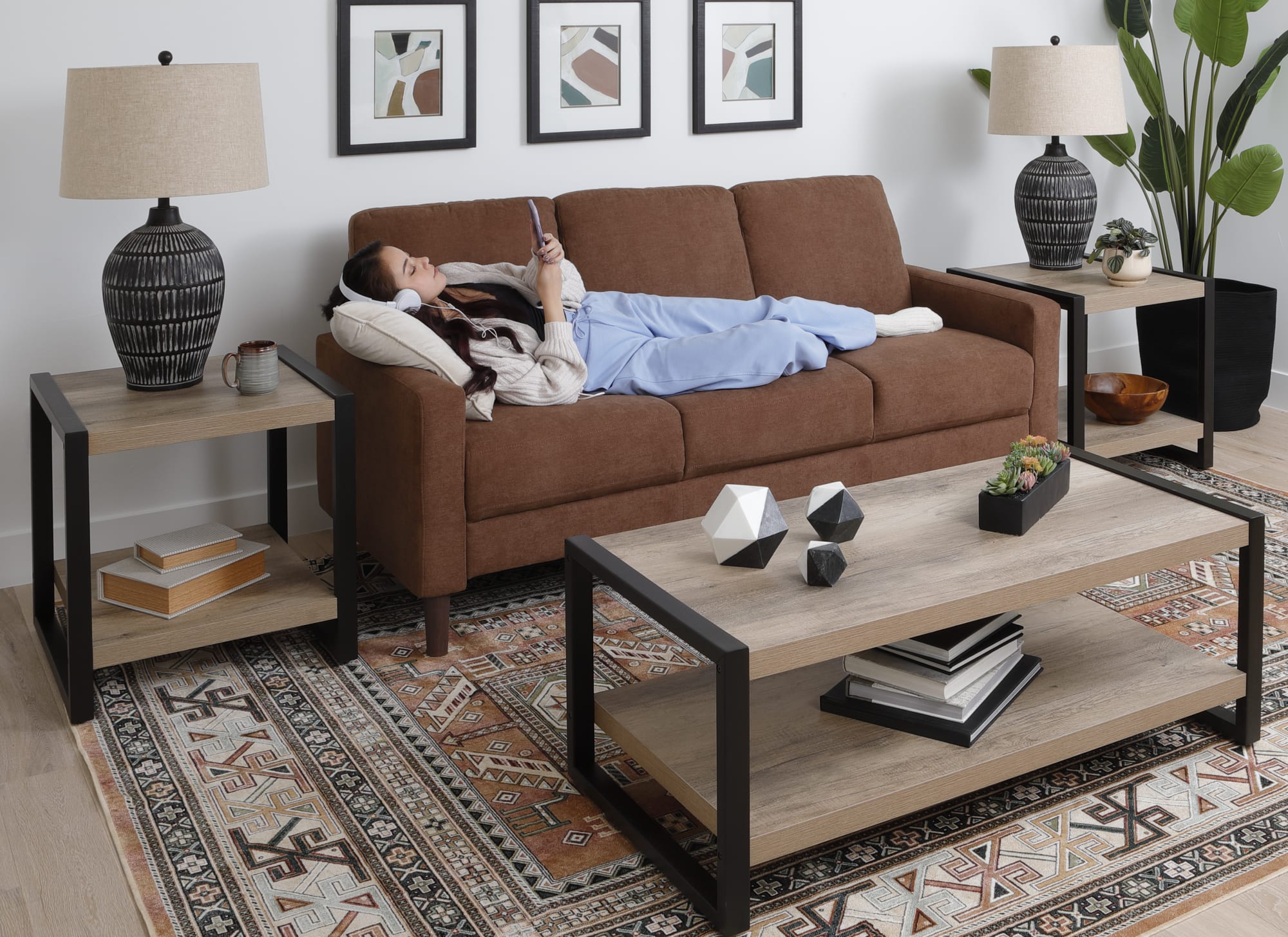 Featured image for Cozy Fall Giveaway: Share Your Style, Win a Dream Sofa!