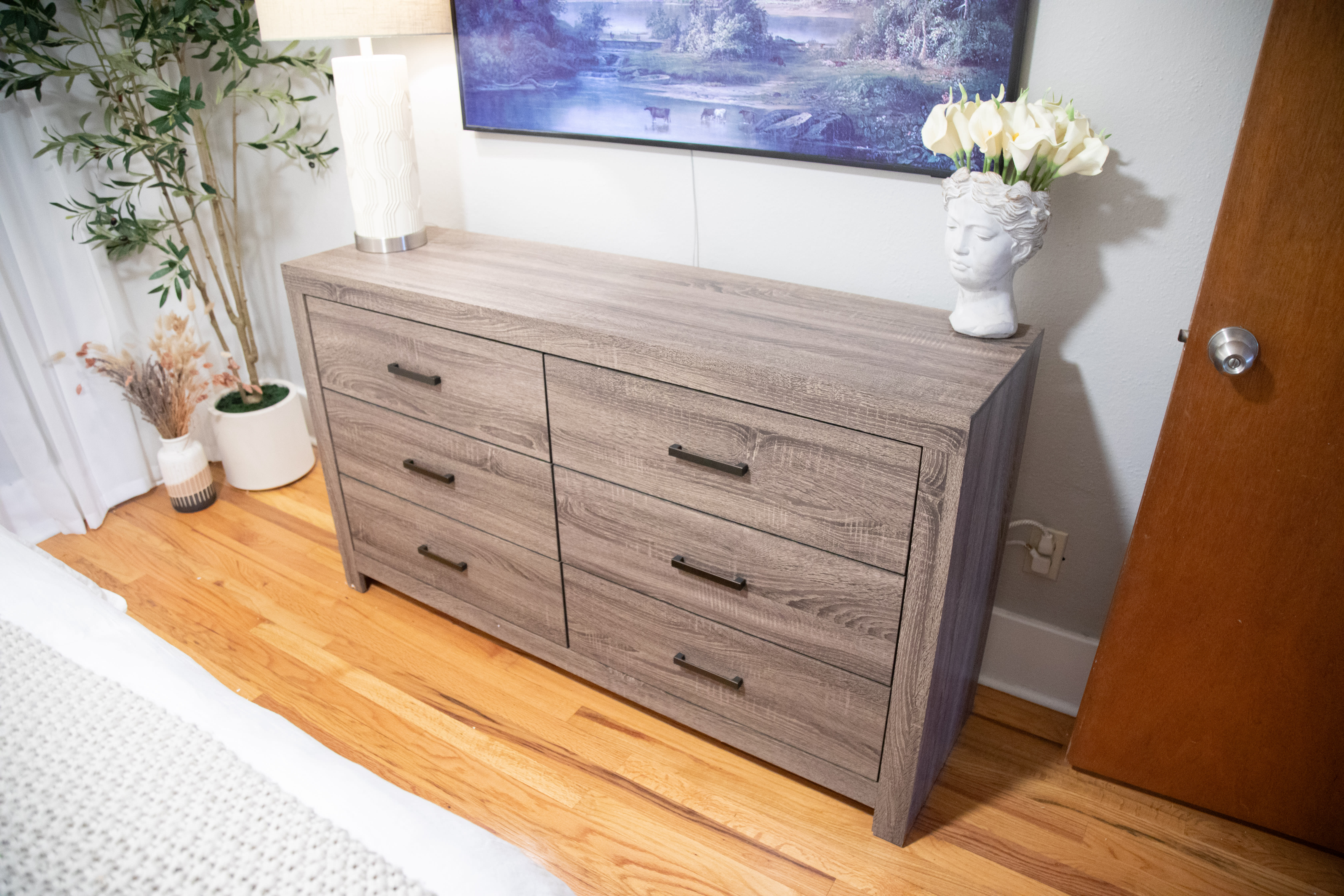 Wingate Dresser