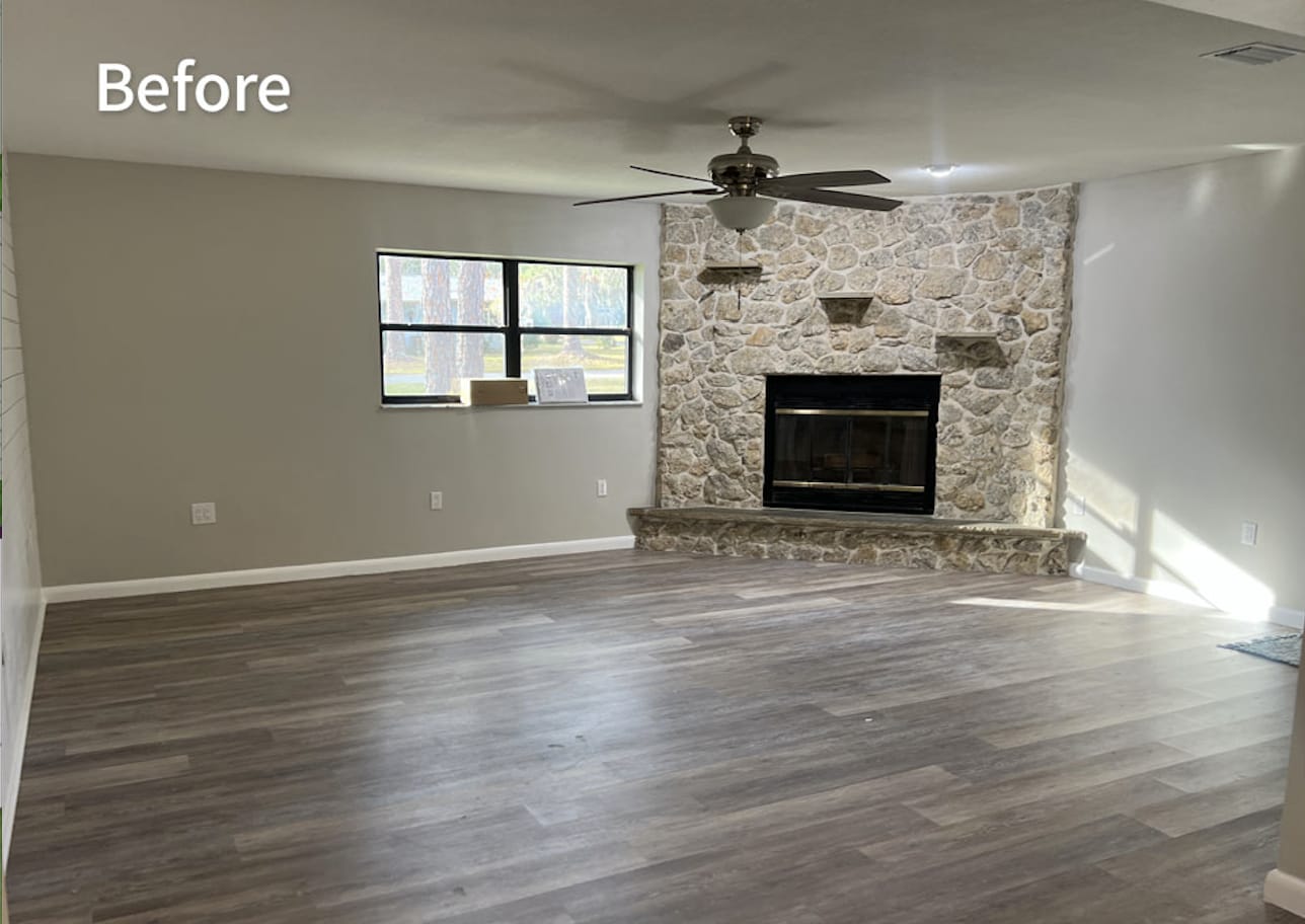 A before picture of Kelli Bateman's living room