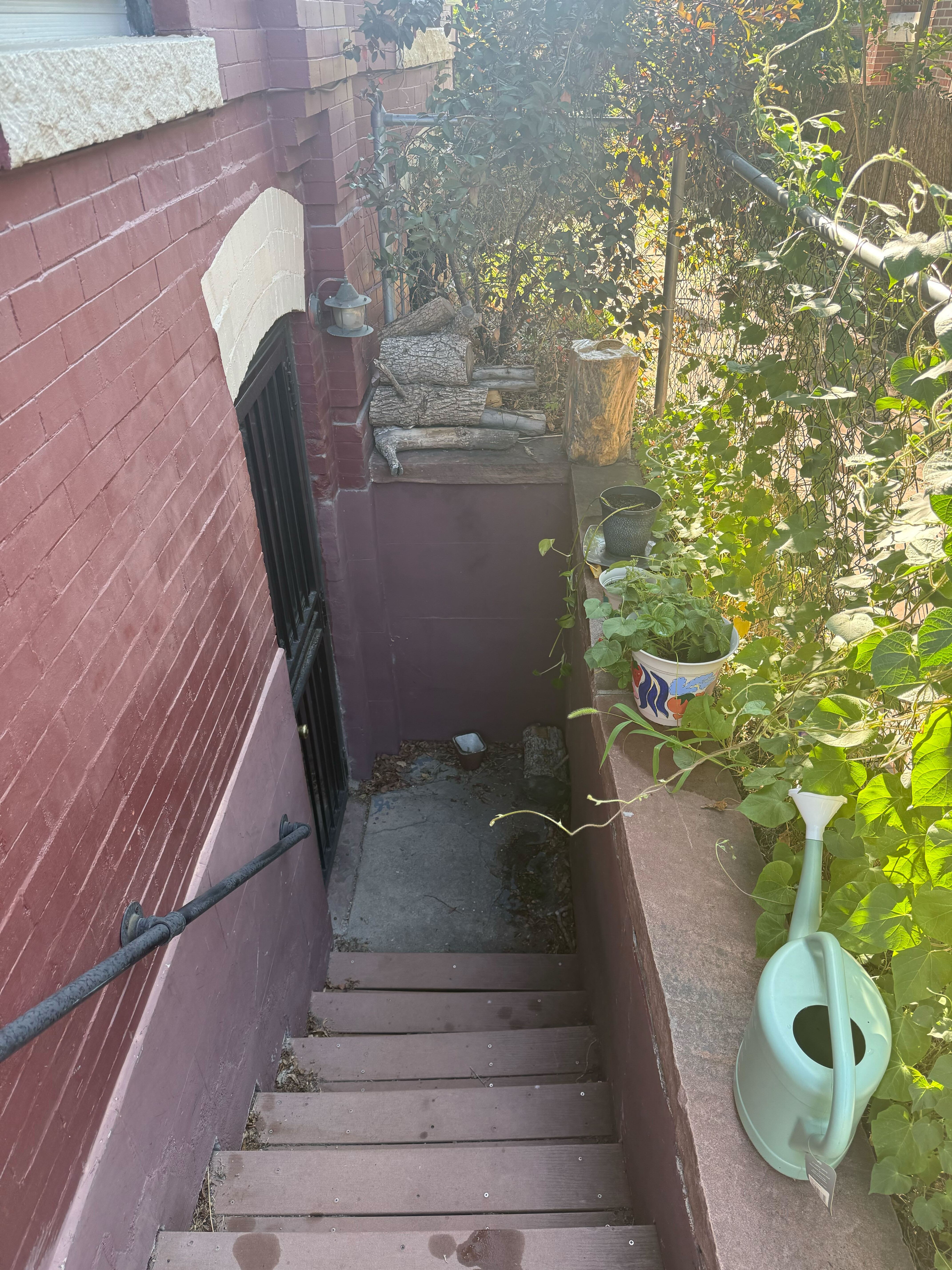 Exterior photos of Mackinley's home