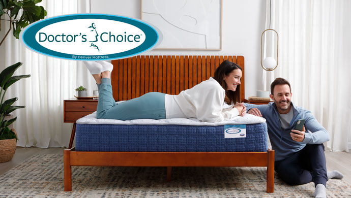 Couple hanging out on Doctor's Choice Plush Mattress