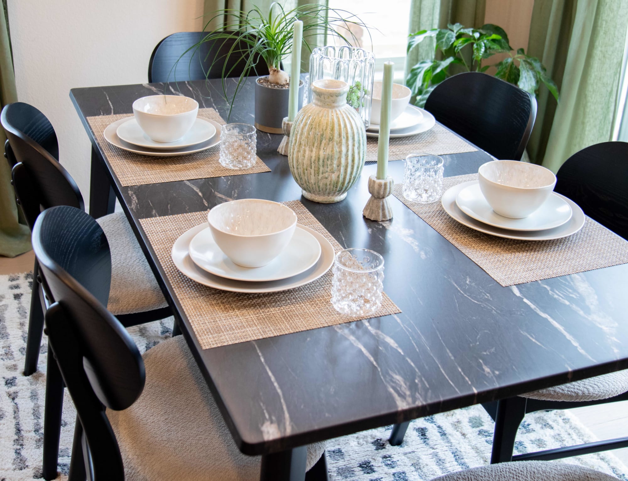 Lumen 5 Pc. Dining Room Set