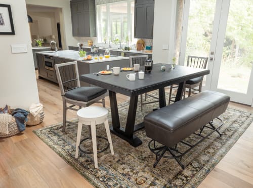 Castle Rock Dining Table