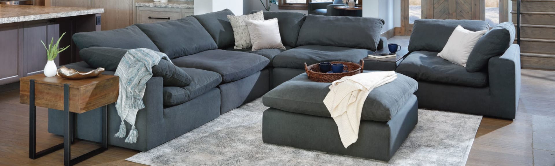 Luscious 7 Piece Blue Modular Sectional