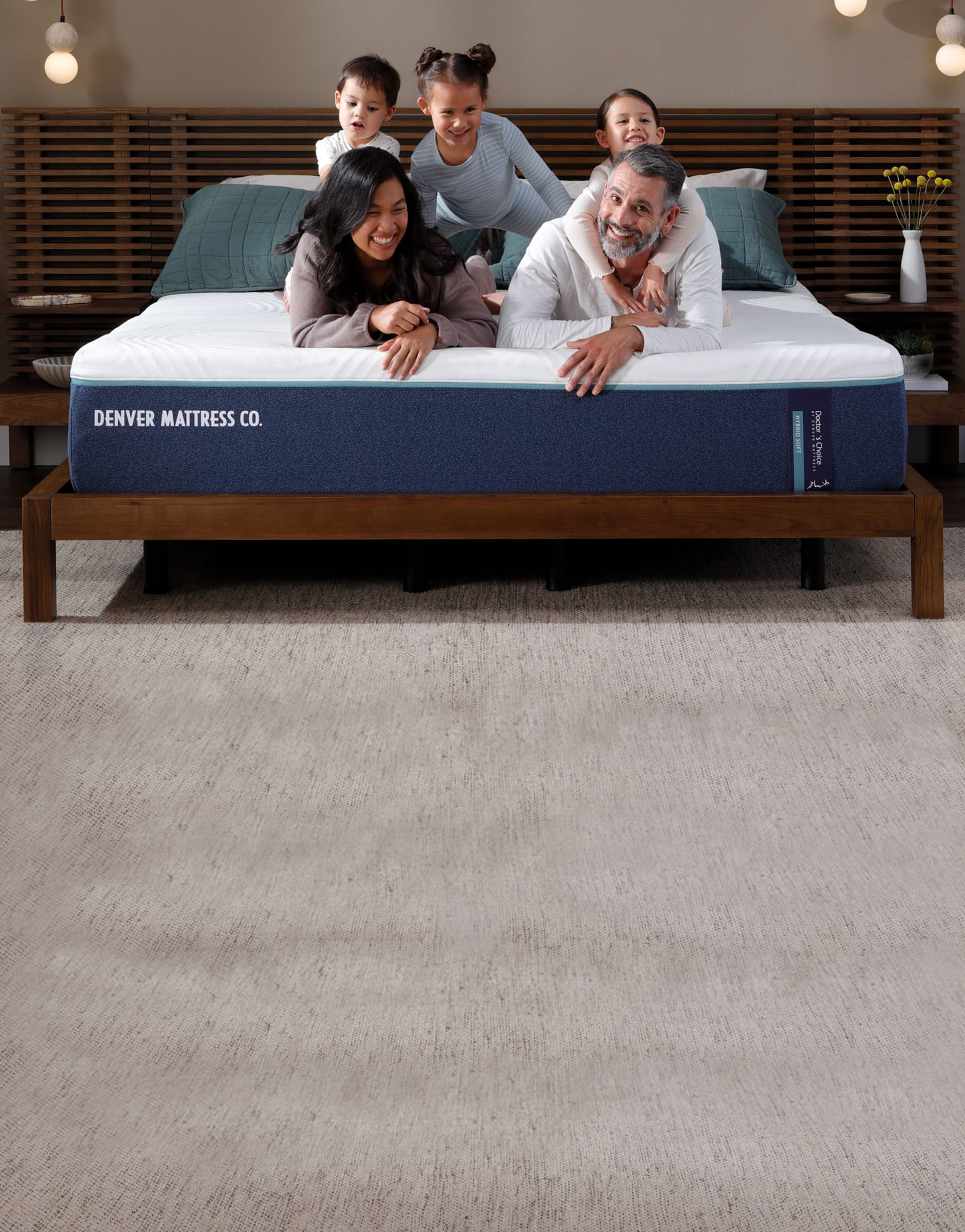 Family with Doctor's Choice Hybrid Mattress in Bedroom