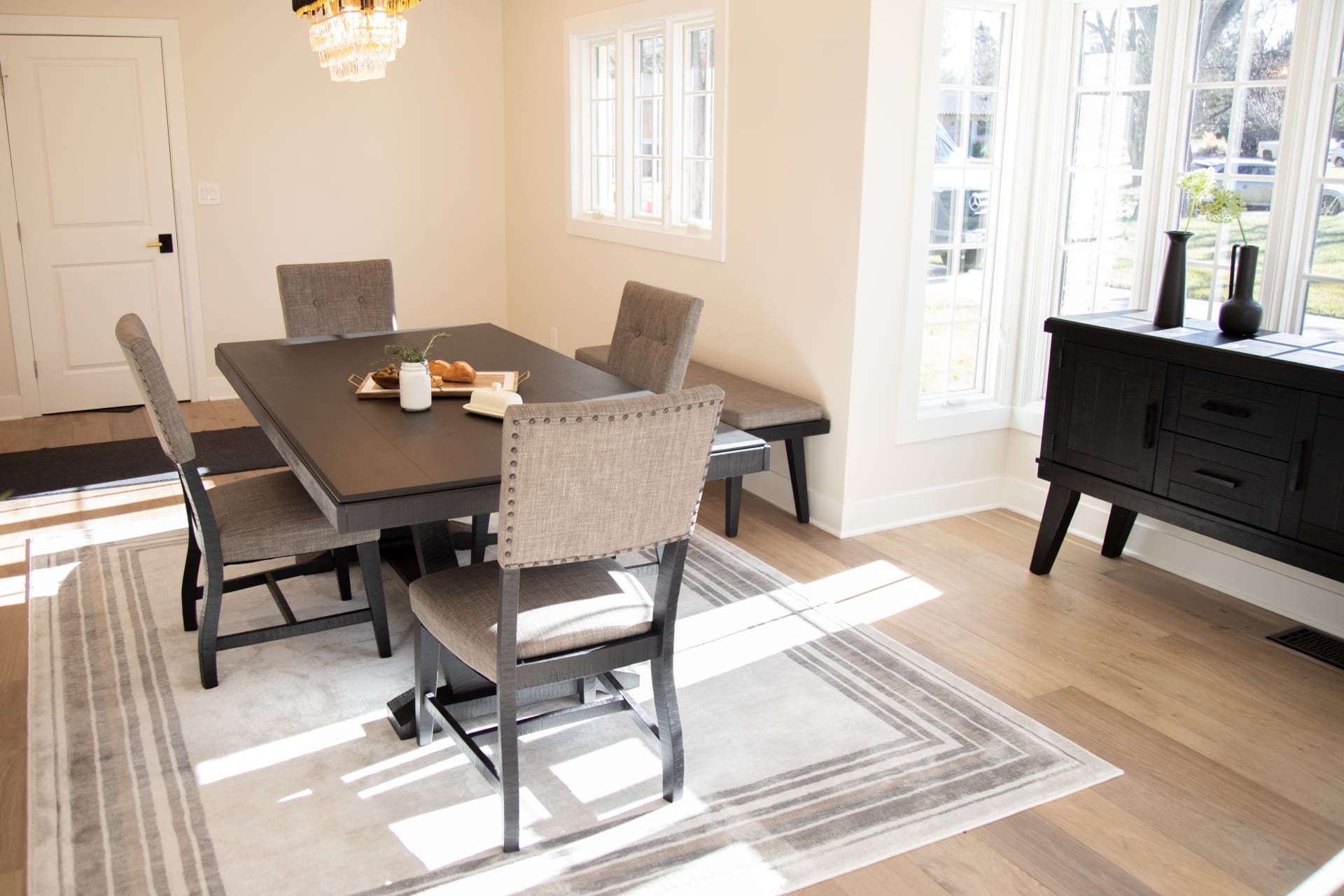 Castle Rock 5 Pc. Dining Group