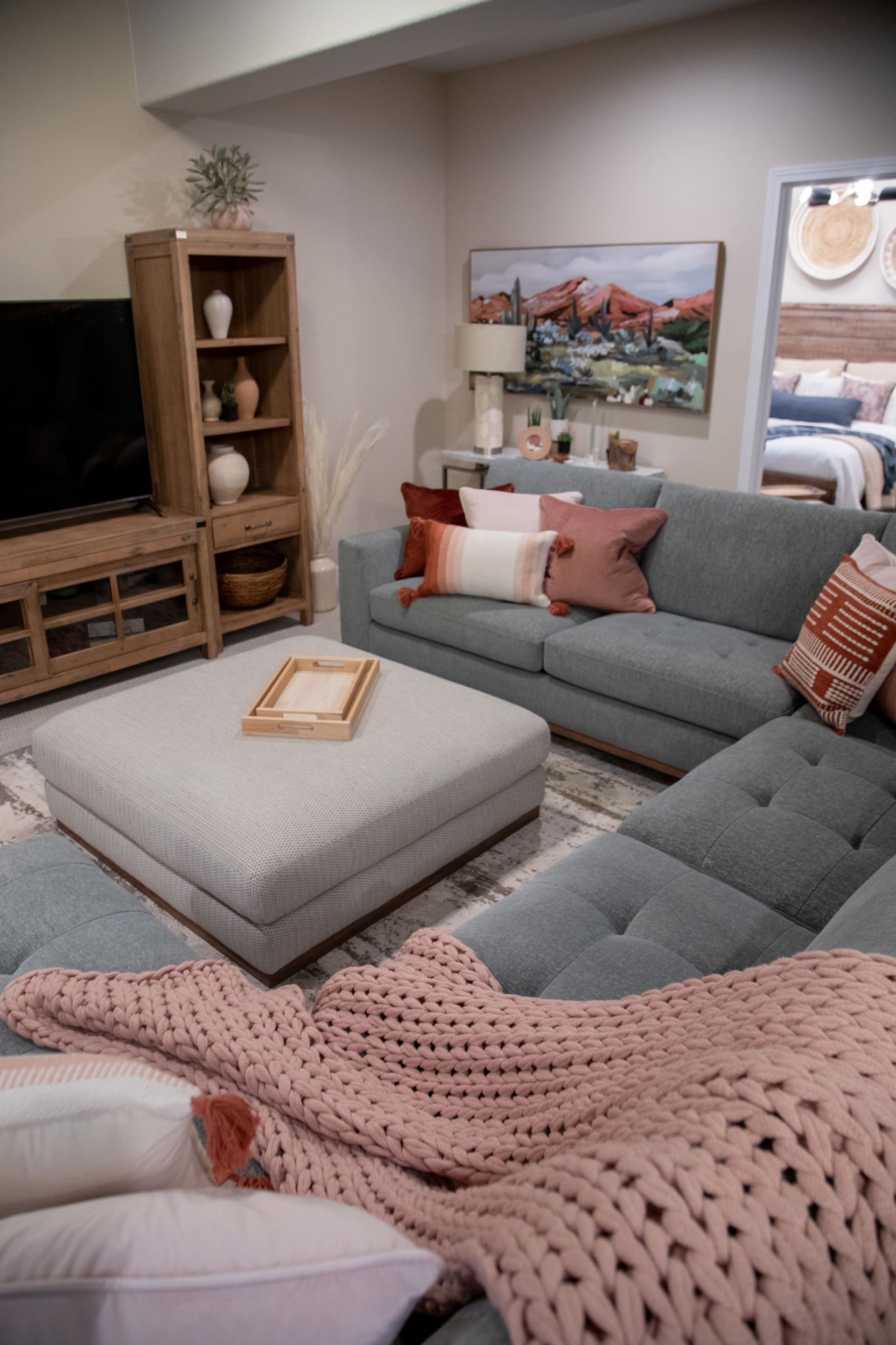 Laramie Sectional