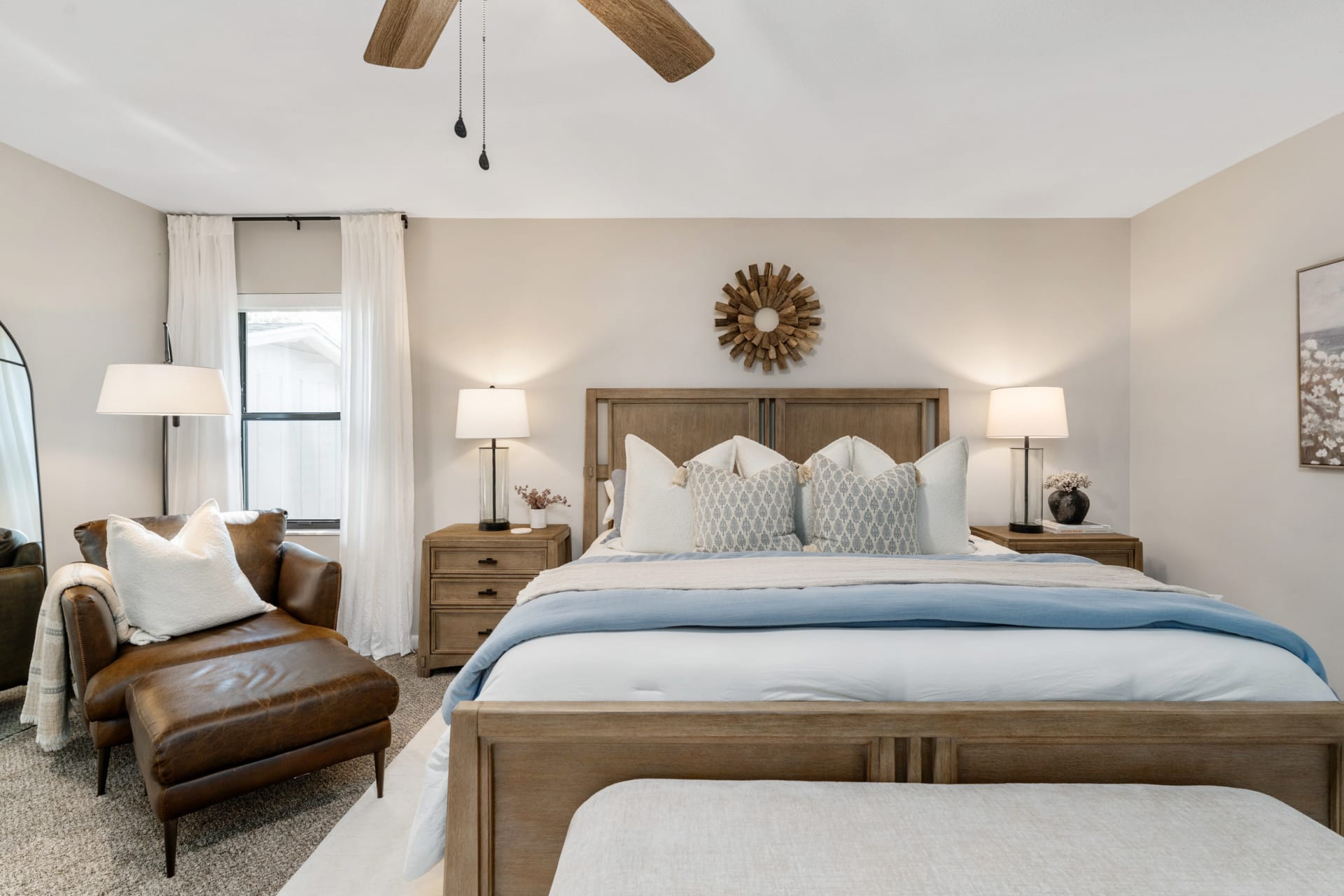 Frederick Storage Bed in Kelli Bateman's Home