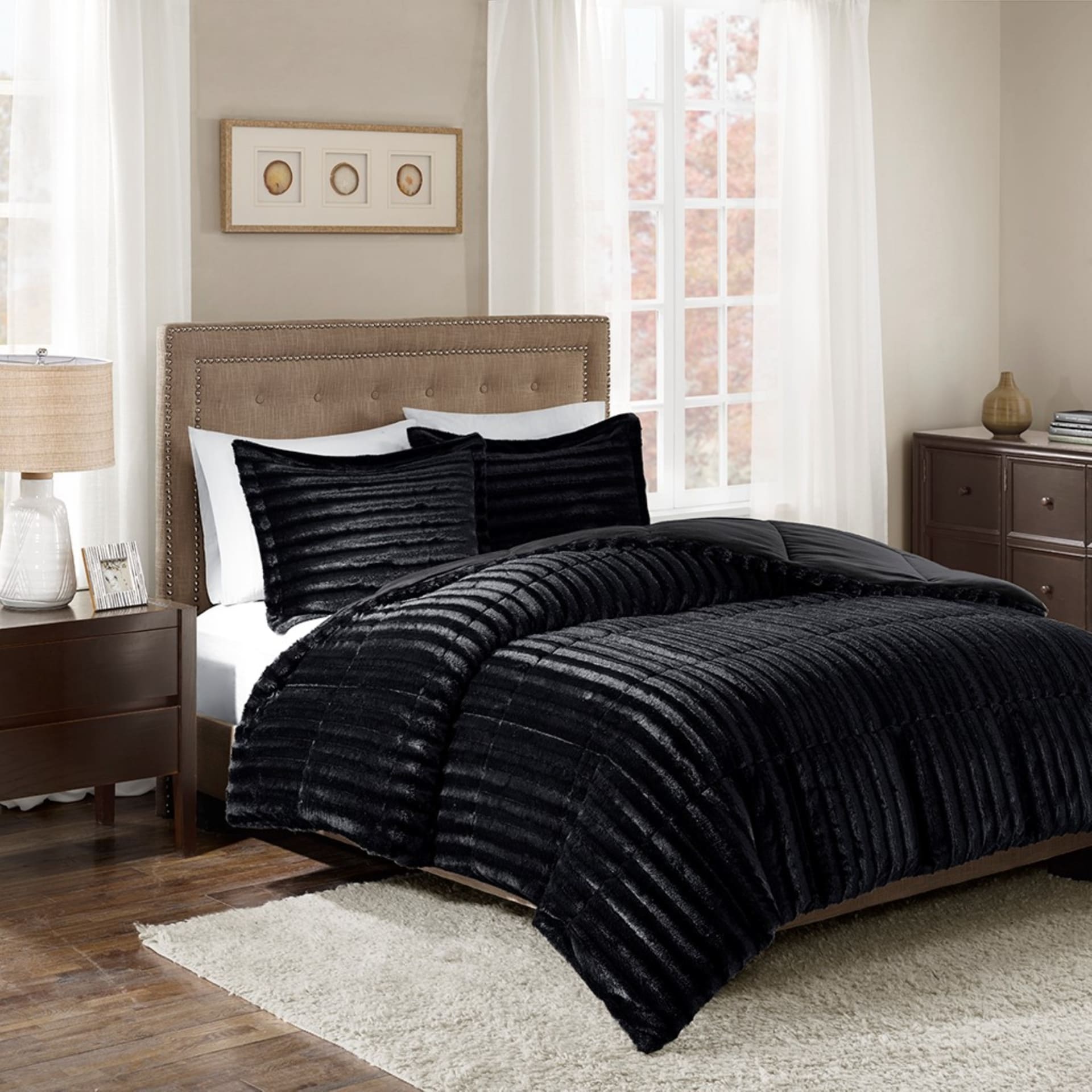 Duke Faux Fur Comforter Mini Set