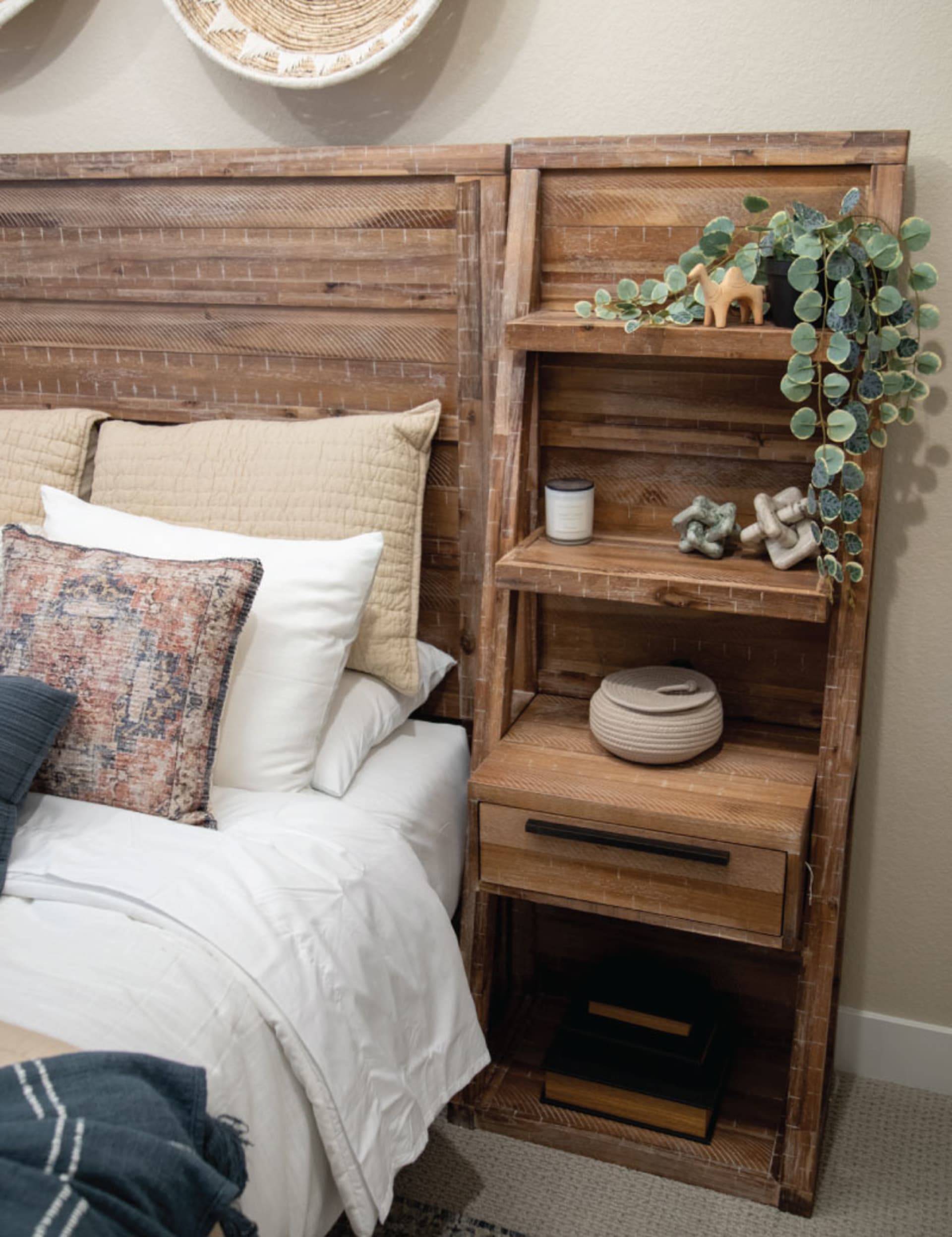 St Paul Bed