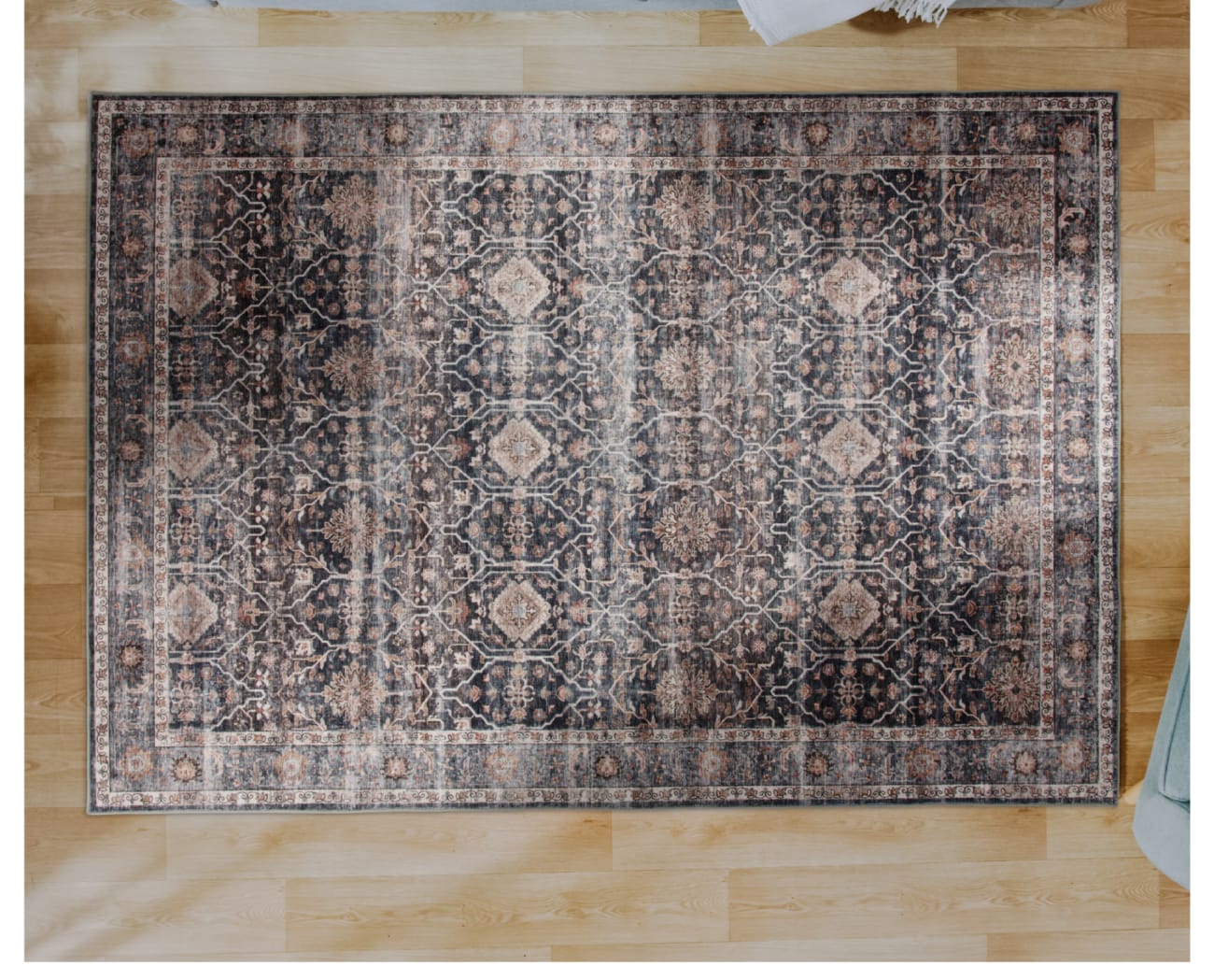 Glenys Machine Washable Rug