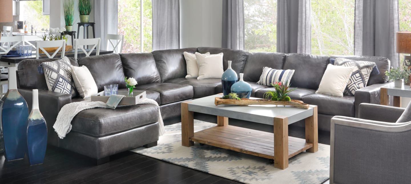 Durango Grey 4 Pc Leather Sectional Room Shot